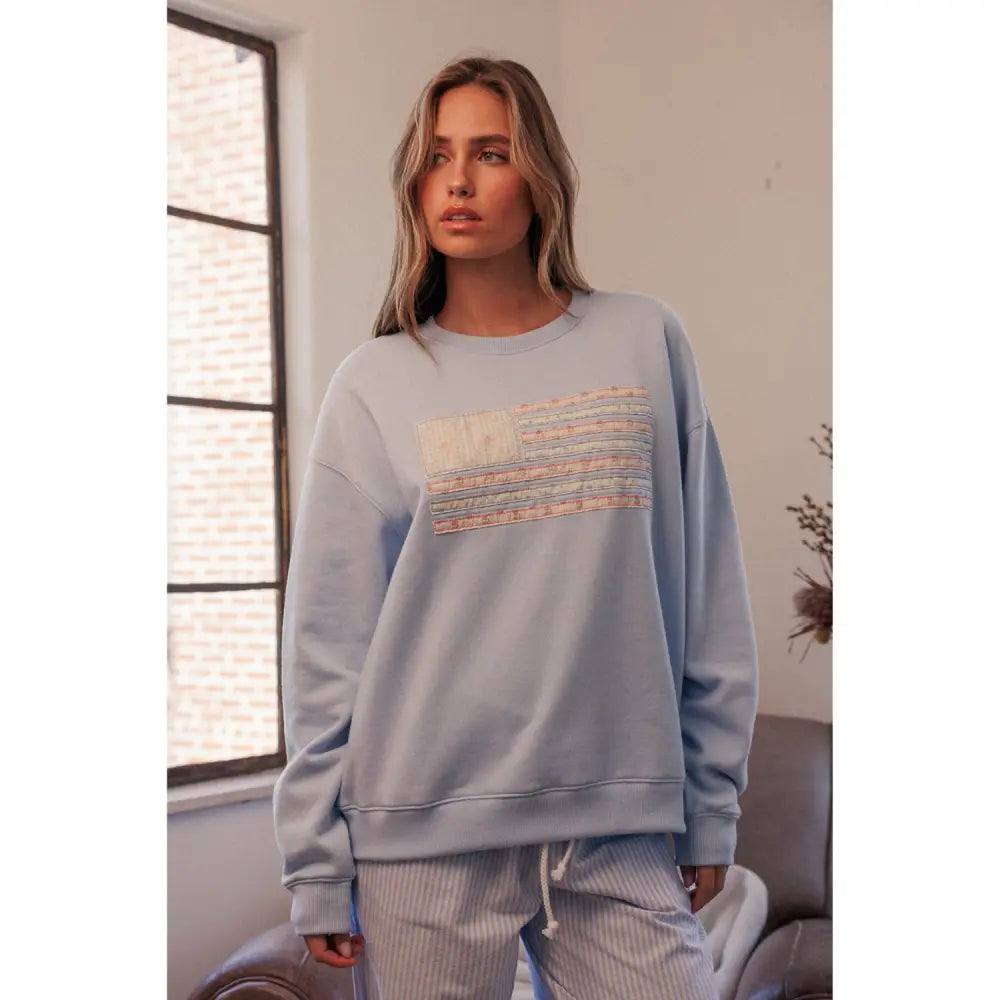 USA Flag floral patched Crewneck Sweatshirt - Whispy Blue - Pullover